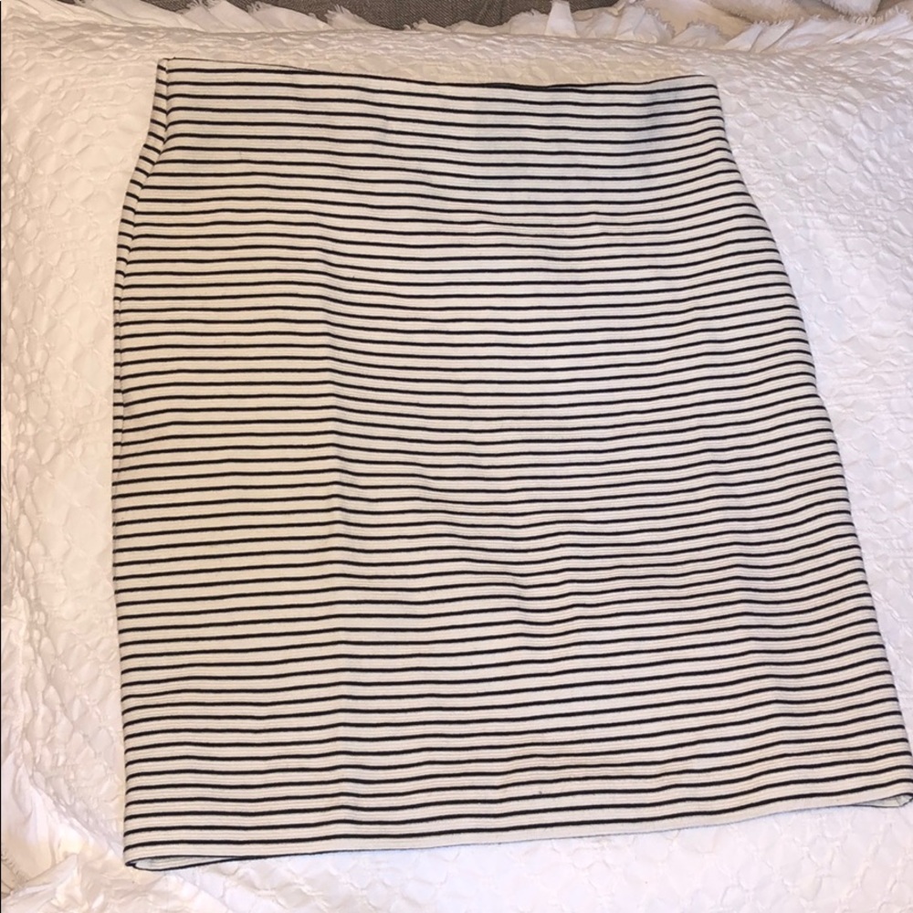 Stretchy skirt!!